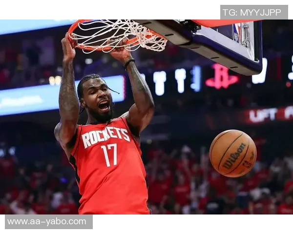 科尔赞霍福德防守智慧精准定位助球队稳固防线